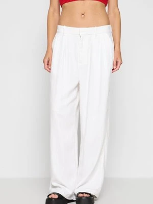 Spodnie materiałowe Hollister Co.