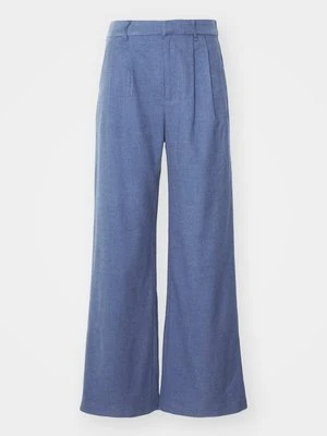 Spodnie materiałowe Hollister Co.