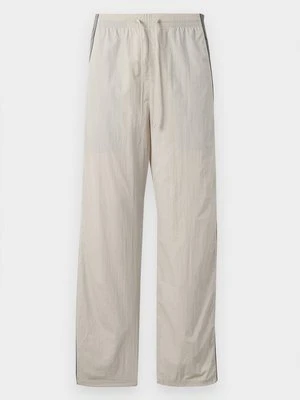 Spodnie materiałowe Hollister Co.