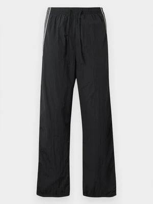 Spodnie materiałowe Hollister Co.