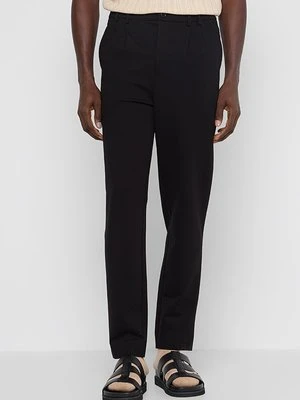 Spodnie materiałowe Holzweiler