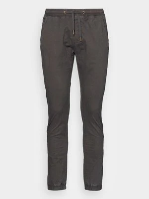 Spodnie materiałowe INDICODE JEANS