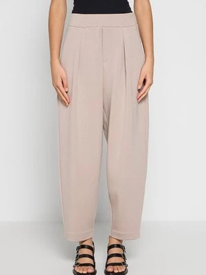 Spodnie materiałowe InWear
