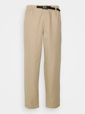 Spodnie materiałowe Jack & Jones Performance