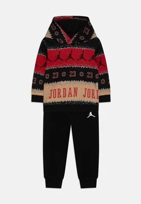 Spodnie materiałowe Jordan