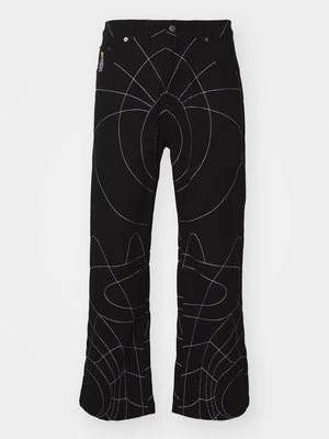 Spodnie materiałowe Kidsuper