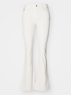 Spodnie materiałowe LOIS JEANS mleczny