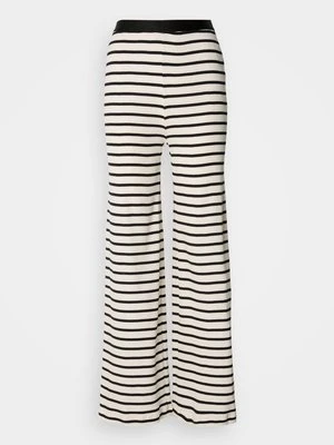 Spodnie materiałowe Mads Nørgaard