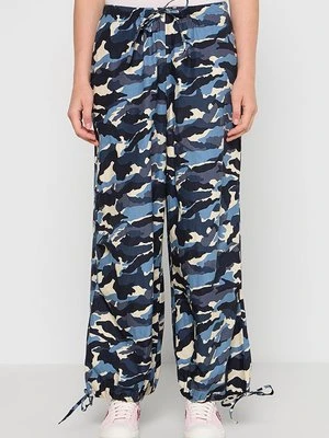 Spodnie materiałowe Mango