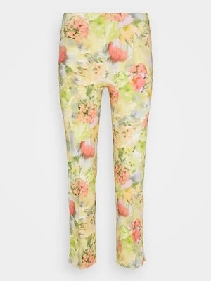 Spodnie materiałowe Marc Cain