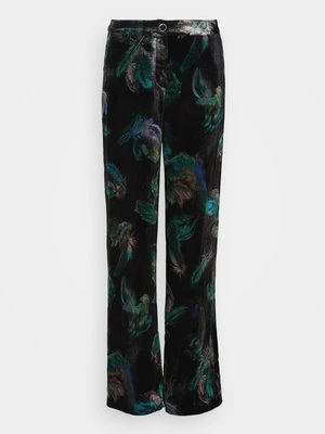 Spodnie materiałowe Marc Cain