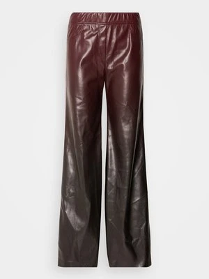 Spodnie materiałowe Marc Cain