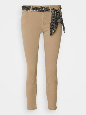 Spodnie materiałowe Marc O'Polo