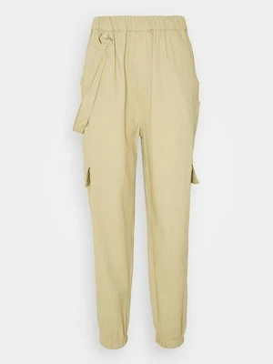 Spodnie materiałowe Missguided Tall