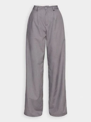 Spodnie materiałowe Missy Empire