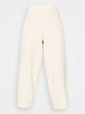 Spodnie materiałowe Monki