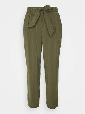 Spodnie materiałowe MORE & MORE