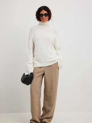 Spodnie materiałowe NA-KD