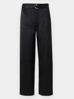 Spodnie materiałowe Nanushka