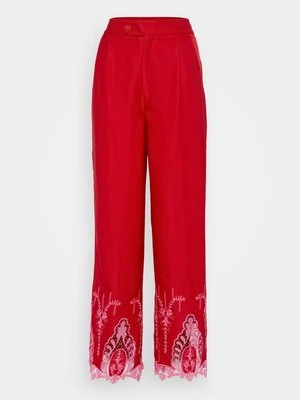 Spodnie materiałowe Never Fully Dressed