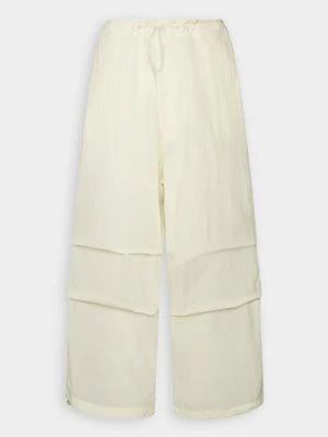 Spodnie materiałowe New Girl Order