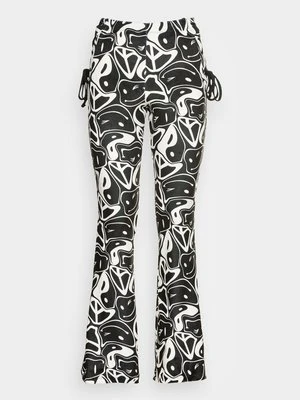 Spodnie materiałowe New Girl Order