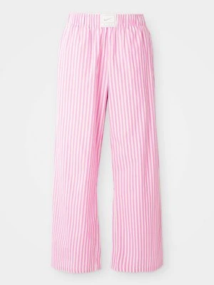 Spodnie materiałowe Nike Sportswear