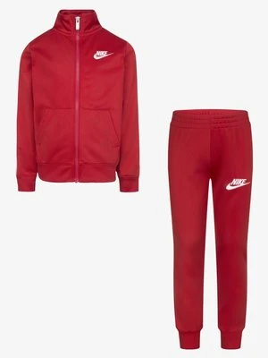 Spodnie materiałowe Nike Sportswear
