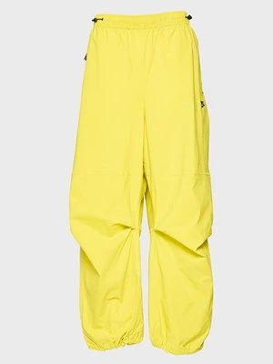 Spodnie materiałowe Nike Sportswear