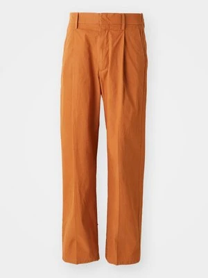 Spodnie materiałowe NN.07