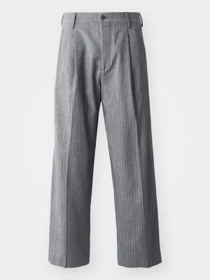 Spodnie materiałowe NN.07