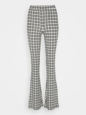 Spodnie materiałowe Noisy May