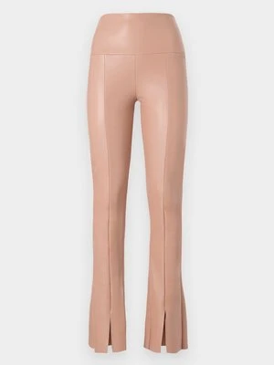 Spodnie materiałowe Norma Kamali