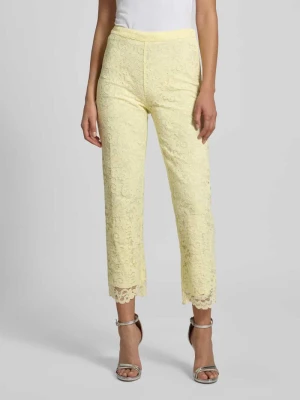 Spodnie materiałowe o kroju feminine fit z efektem podpalania Marc Cain