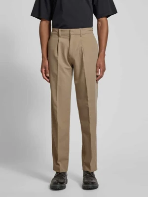 Spodnie materiałowe o kroju loose fit z zakładkami w pasie model 'KARL' Jack & Jones Premium