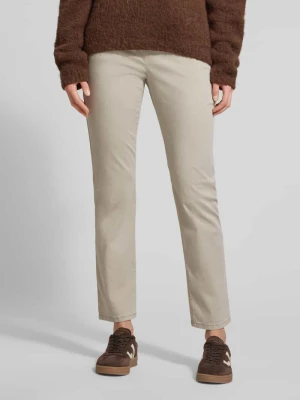 Spodnie materiałowe o kroju relaxed fit z elastycznym pasem model ‘Pamina’ Raphaela By Brax