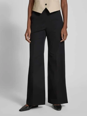 Spodnie materiałowe o kroju slim fit w kant Windsor