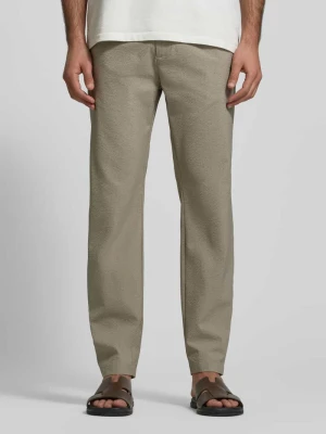 Spodnie materiałowe o kroju slim fit z fakturowanym wzorem CRUNA