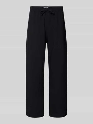 Spodnie materiałowe o kroju straight fit z dodatkiem wiskozy REVIEW