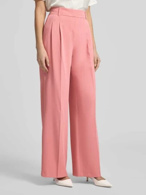 Spodnie materiałowe o kroju straight fit z zaprasowanymi kantami Christian Berg Woman Selection