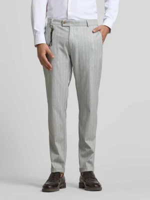 Spodnie materiałowe o kroju tapered fit z aplikacją model ‘Clow’ CG - Club of Gents
