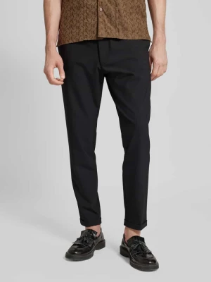 Spodnie materiałowe o kroju tapered fit ze szlufkami na pasek model ‘CIBODO’ CINQUE