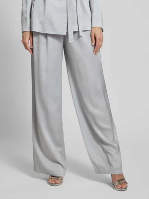 Spodnie materiałowe o kroju wide fit z zakładkami Marc Cain
