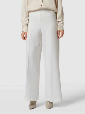 Spodnie materiałowe o kroju wide leg cut z elastycznym pasem model ‘CLARA’ Vila