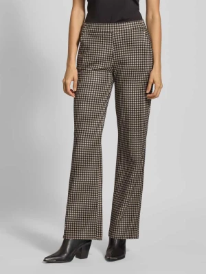 Spodnie materiałowe o rozkloszowanym kroju z elastycznym pasem model ‘JENNY’ TONI