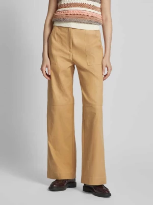 Spodnie materiałowe o rozkloszowanym kroju z ozdobnymi szwami model ‘Marlene’ LANIUS