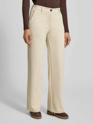 Spodnie materiałowe o szerokim kroju z dodatkiem wiskozy model ‘Nanni’ FREE/QUENT