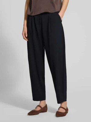 Spodnie materiałowe o szerokim kroju z dodatkiem żywej wełny model ‘Megan’ BRAX