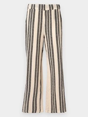 Spodnie materiałowe Object