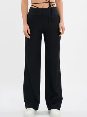 Spodnie materiałowe OCEANSAPART